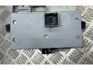 Блок предохранителей 51755127, 501209830   Fiat Stilo 2002