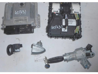 Řídící jednotka M1T1-12A650-AA, 0281037085   Ford Puma 2020