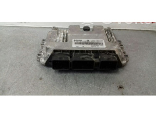 Блок управления двигателя 0281011530   Nissan Primastar