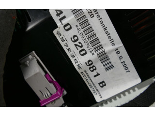Přístrojová deska  Audi Q7 4L 2007 4L0920981B  