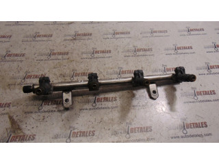 Vstřikovací lišta A1660700495   Mercedes-Benz A W168  pro benzínový motor 1.6  