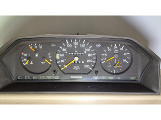 Přístrojová deska  Mercedes-Benz E W124 1994 1244403911, 110008652001  