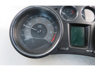 Přístrojová deska  Peugeot RCZ 2010 9666661180  