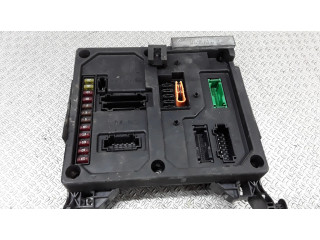 Блок предохранителей 7M0971882A   Ford Galaxy    