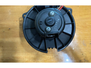 Вентилятор печки    0130111202, MF0160700361   Audi A6 S6 C6 4F