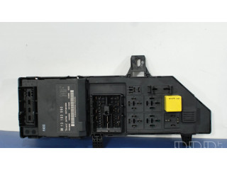 Блок предохранителей  13223679   Opel Vectra C    