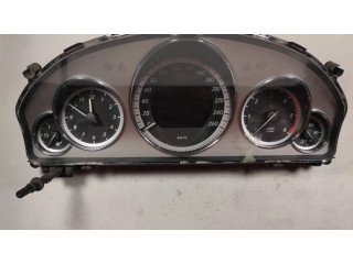 Přístrojová deska  Mercedes-Benz E W212 2010 A2129003309, A2C53257171  