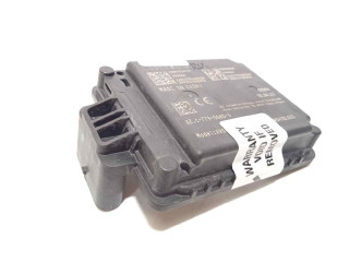 Блок управления 8892136175, P8892136175   Lynk & co 01