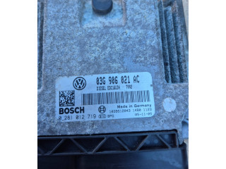 Řídící jednotka 03G906021AC, 1039S12043   Volkswagen PASSAT B6 2006