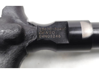 Vstřikovač 23670-30400, 2367030400   Toyota Hilux (AN10, AN20, AN30)    1KD-FTV 