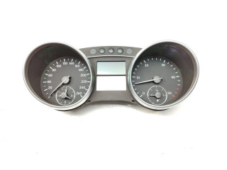 Панель приборов A1645404147   Mercedes-Benz ML W164       