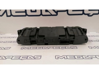 Блок управления климат-контролем 2198303385   Mercedes-Benz CLS C219