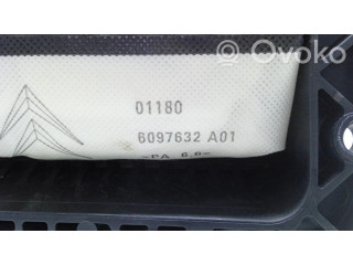 Подушка безопасности пассажира 9682894380, 6097632A01   Citroen C3