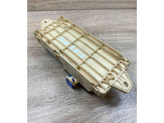   Pojistková skříňka 960713   Subaru Legacy 1999