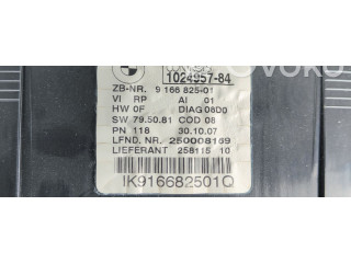 Přístrojová deska  BMW 1 E82 E88 2011 916682501  