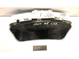 Панель приборов MR390656, 237610   Mitsubishi Colt       