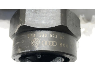 Vstřikovač 038130073AC   Audi A6 Allroad C5     