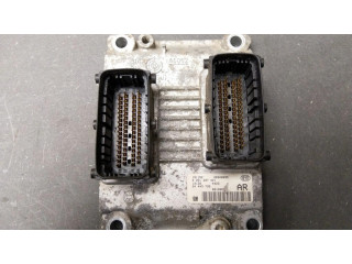 Блок управления двигателя 0261207421, 24443795   Opel Corsa D