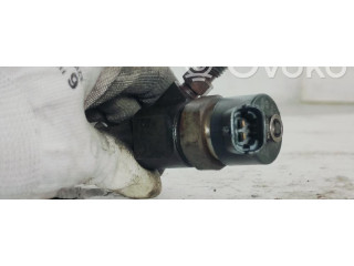 Vstřikovač 0445110146   Volvo S40, V40    D4192T3 