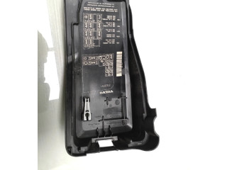   Pojistková skříňka 6g9t14a067ca, 6g9t14a076mb   Volvo V60 2011
