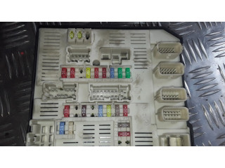 Блок предохранителей 284B60012R, 519134415   Renault Laguna III    