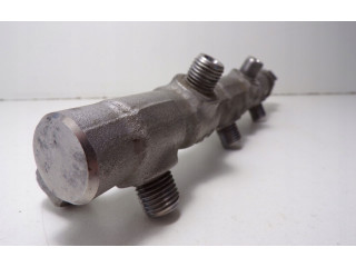 Топливная рампа 04L906054, 059130089DL   Audi A4 S4 B9  