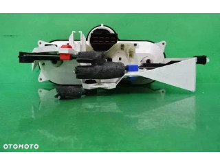 Блок управления климат-контролем MB947677   Mitsubishi Carisma