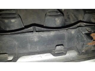 Передняя решётка Audi A6 S6 C4 4A 1994-1997 года 4A0853651C      