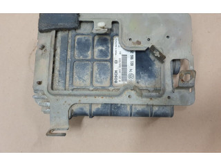 Řídící jednotka 0261203969, 021906256   Volkswagen Golf III 1996