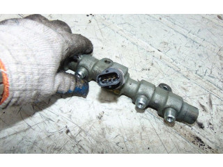 Топливная рампа 0445214012   Fiat Marea  