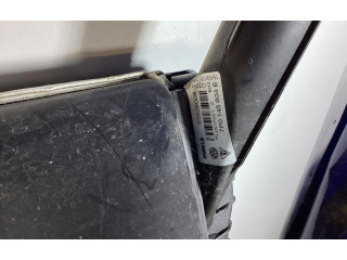 Интеркулер  7P0145804B, 7L0117030   Volkswagen Touareg II 