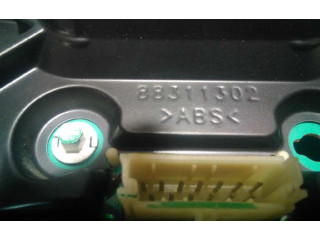 Přístrojová deska  Opel Tigra A  88311302  