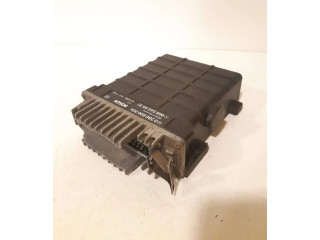 Řídící jednotka 0055455532, 0280800204   Mercedes-Benz E W124 1990