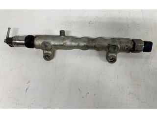 Vstřikovací lišta 8945860010, 238100R020   Toyota Auris 150     