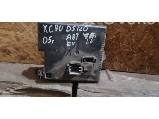   Pojistková skříňka 8676391   Volvo XC90 2005