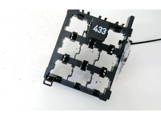 Блок предохранителей  1t1937503a, 3d0951253a   Volkswagen Golf Plus    