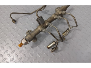 Vstřikovací lišta 175205X00A, 166805X00A   Nissan Murano Z51     
