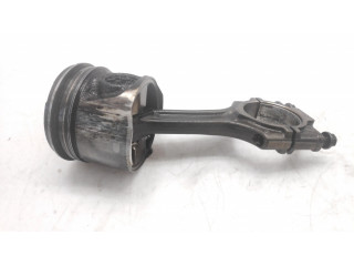 Píst A930   Fiat Bravo  pro naftový motor 1.6 198A3000 