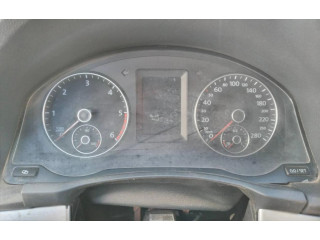 Панель приборов    Volkswagen Scirocco       
