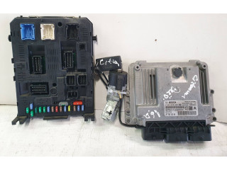 Блок управления двигателя 0281018228, 9678818280   Citroen Berlingo