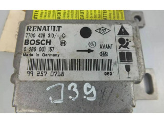 Блок предохранителей 7700428310, 0285001157   Renault Clio II    