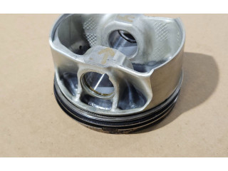 Píst 89L106   BMW M5    S63b44b 