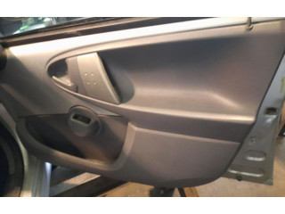 Zpětné zrcátko  Peugeot 107 2006    