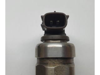Форсунка 23670-0r020, 23670-0R020    Toyota RAV 4 (XA20)   