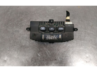 Дисплей    957103E710   KIA Sorento