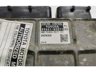 Řídící jednotka 8966102D71, MB1758009571   Toyota Auris 150 2007