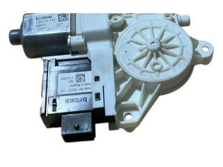Передний двигатель механизма для подъема окон 0130822665, C44132102   Fiat 500X