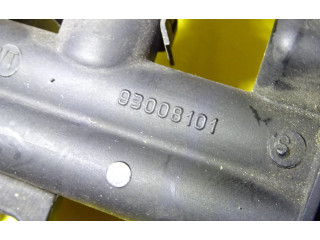 Топливная рампа 93008101   Peugeot Partner  