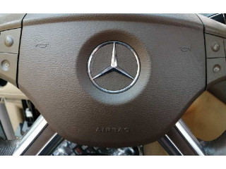 Подушка безопасности водителя    Mercedes-Benz ML W164