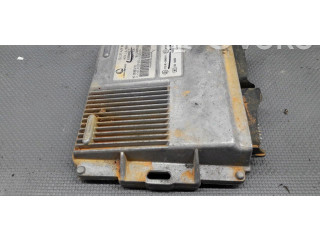 Блок управления двигателем Блок управления 110R-006011   Renault Dacia Duster